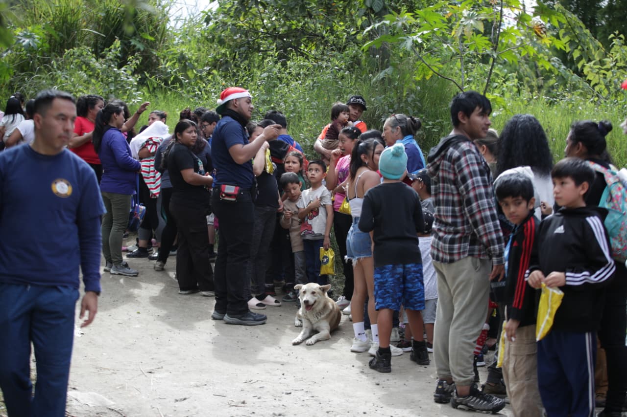 SANTA CLAUS MAYOR CHACON BOMBEROS VOLUNTARIOS'