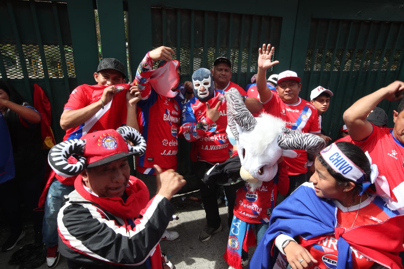 Xelajú MC vs. Alajuelense: Masiva presencia de aficionados Superchivos para presenciar la gran final de la Copa Centroamericana