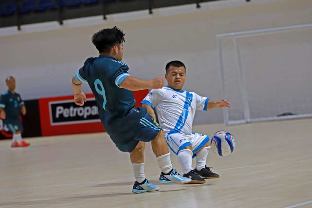 Selección Nacional de Talla Baja logro su pase a la próxima Copa del Mundo. (Foto: Prensa Libre, Fernando García)