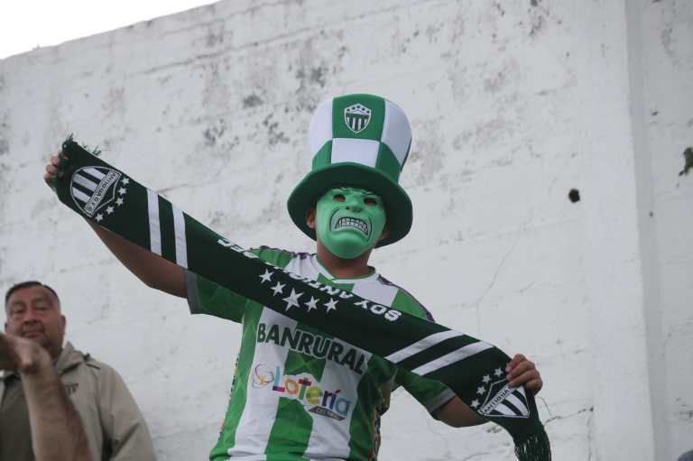 EN VIVO: Antigua GFC recibe a Municipal en el partido de ida de la gran final del Apertura 2