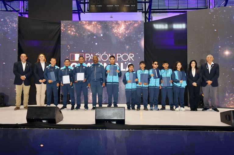 Premian a medallistas guatemaltecos de los distintos eventos deportivos de 2