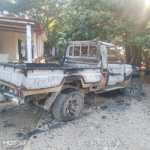 Picop Toyota Land Cruiser calcinado localizado en la aldea El Carmen, Nentón, tras el asesinato de Luis Amed Guillén Albores, presunto líder del cartel Chiapas–Guatemala.