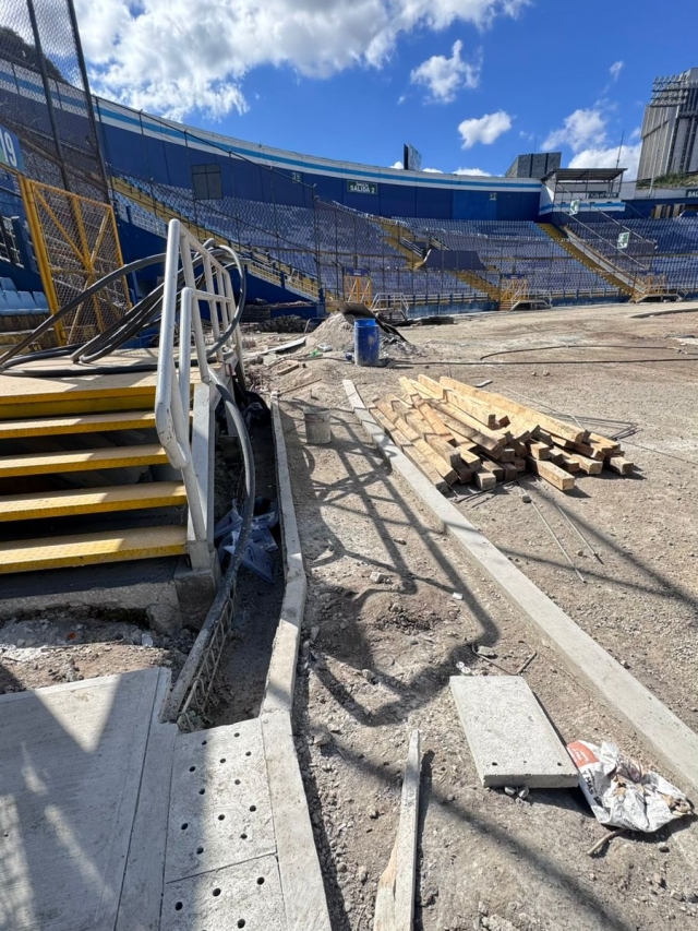Imágenes revelan abandono del estadio Doroteo Guamuch