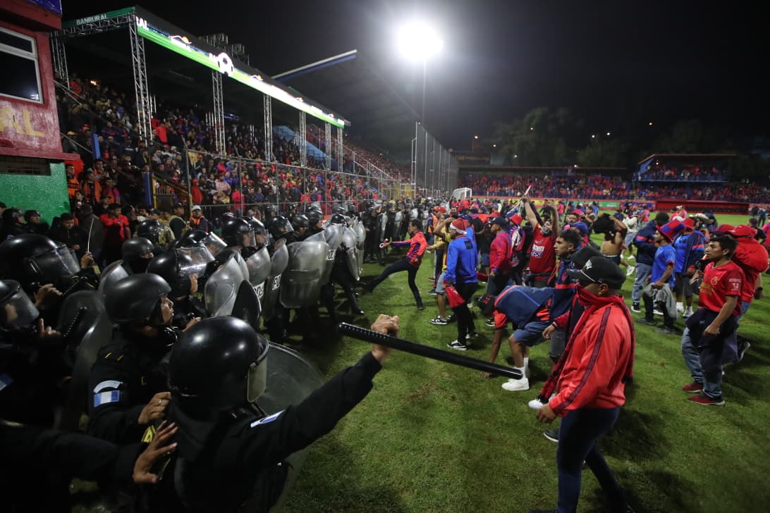 Final del futbol guatemalteco Municipal Antigua'