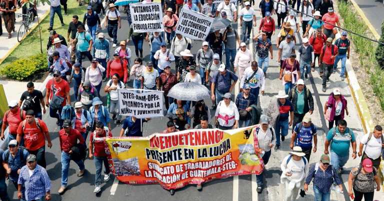 Los efectos en el aprendizaje de cientos de miles de niños por la huelga del STEG se verán en el 2