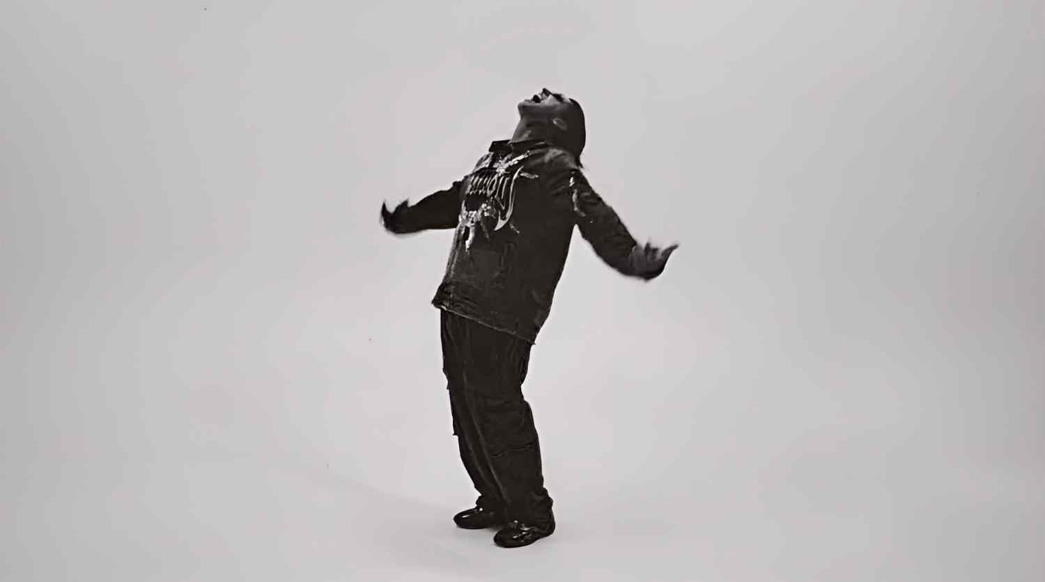 “A mí me encantaría decirte”: El nuevo sencillo de Sebas Bárcenas con el que redefine el desamor