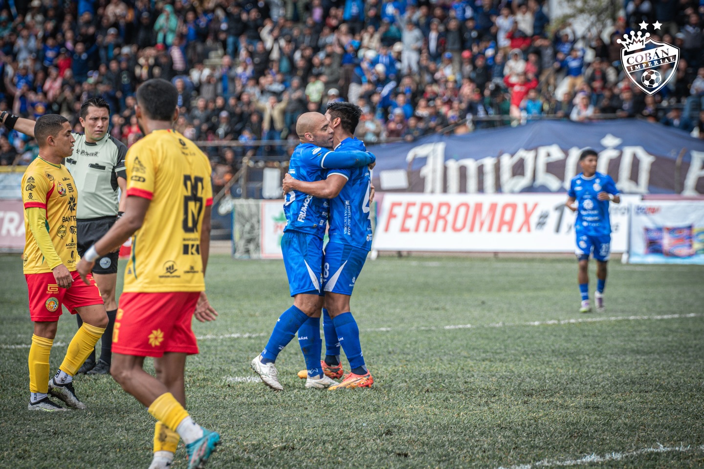Cobán Imperial venció al cuadro Marquense en el arranque de la tercera jornada. (Foto Prensa Libre Cobán Imperial).
