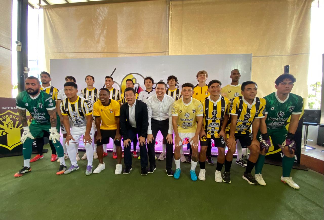 Aurora FC presenta su nueva indumentaria y alianza comercial para el Clausura 2026