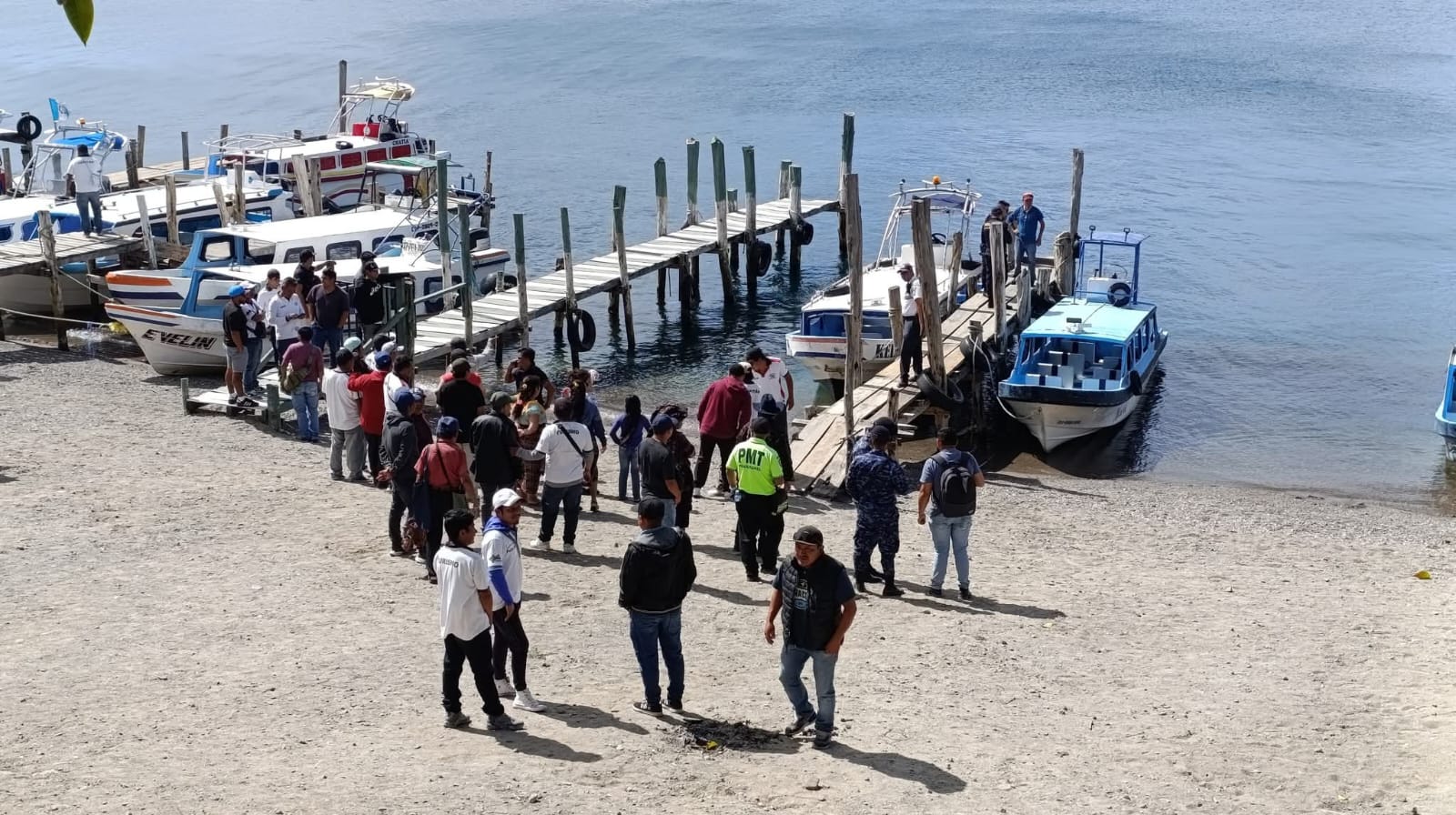 Accidente lancha lago Atitlán