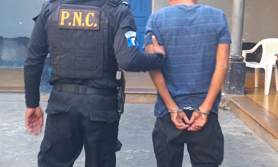 Cómo fue descubierto un guardia del SP señalado de exigir Q25 mil de extorsión