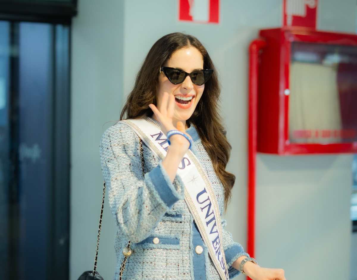 Miss Universo Fátima Bosch a su llegada a Guatemala. (Foto Prensa Libre: cortesía @Roomaafilms)