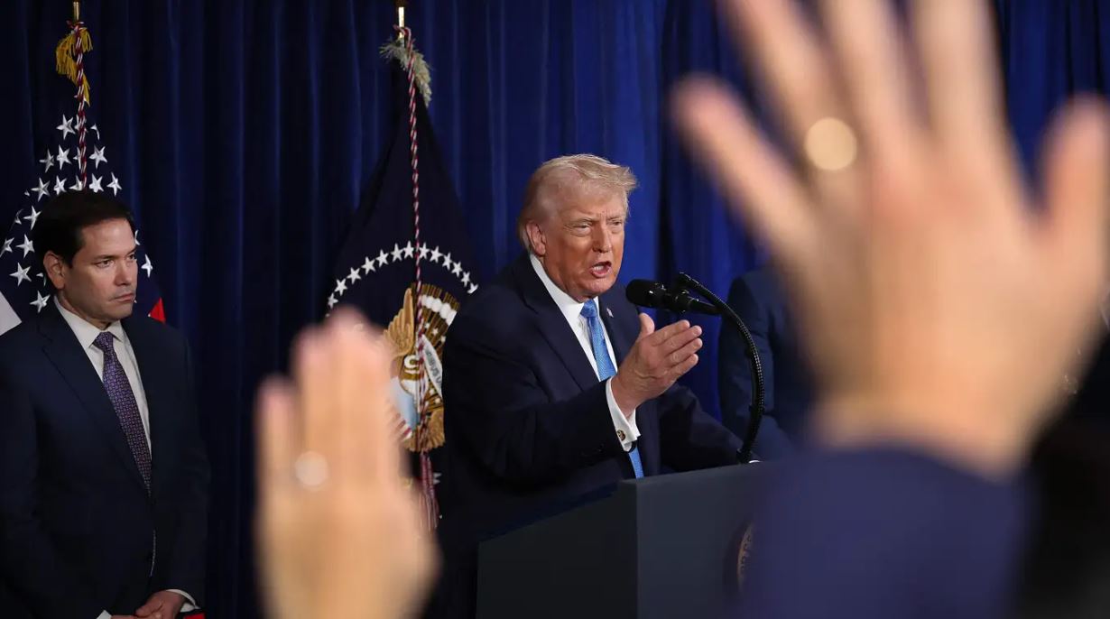 Donald Trump presidente de Estados Unidos conferencia del 3 de enero 2026 Caso Venezuela