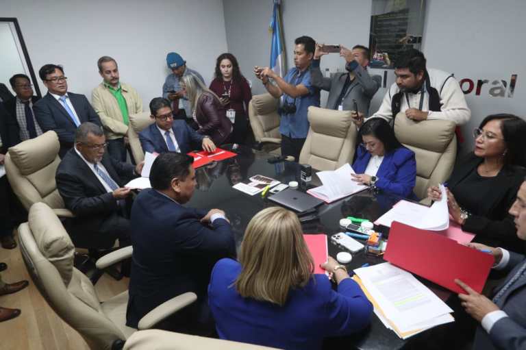 CANG recibe expedientes de 2