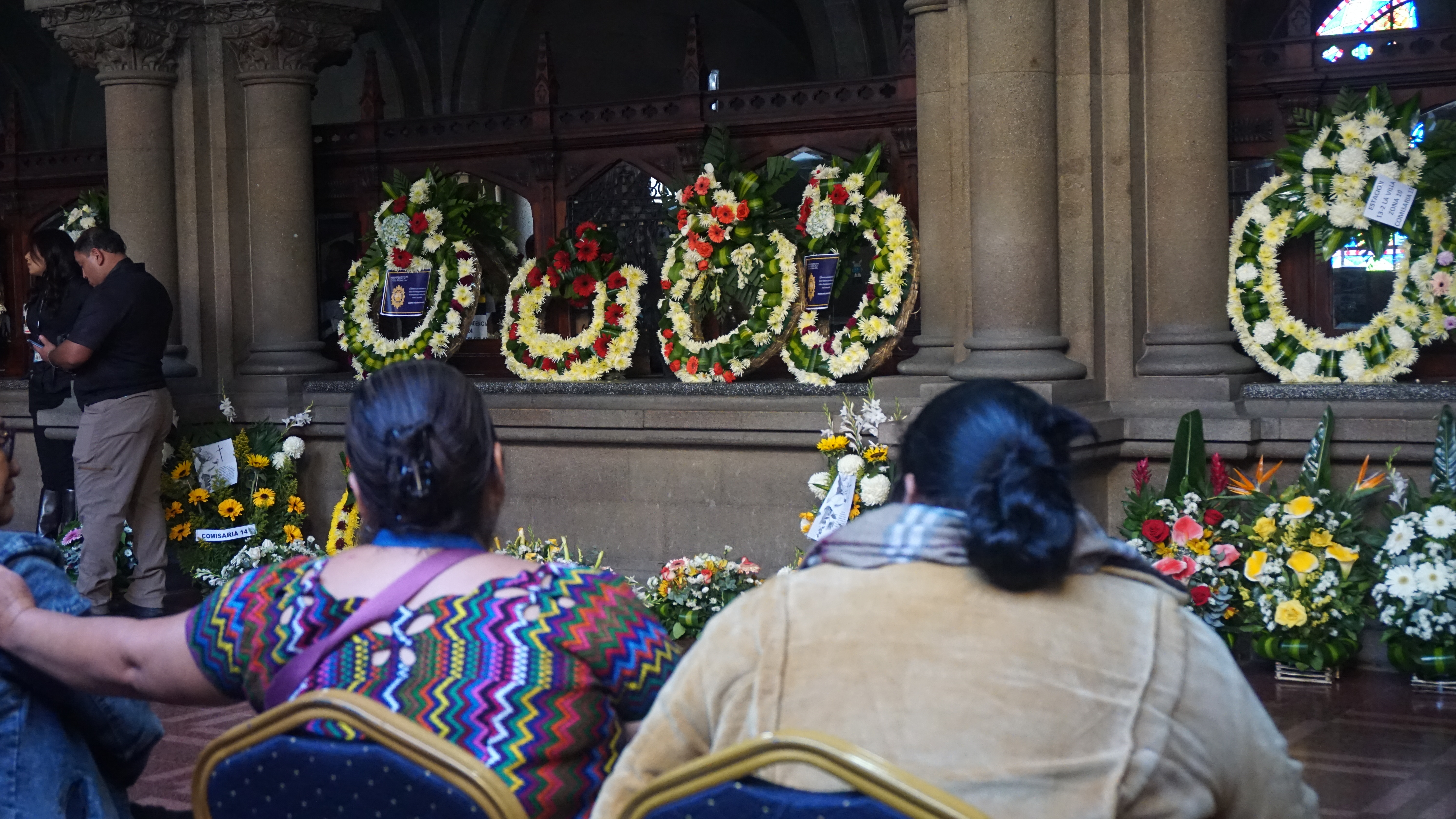 HONRAS FUNEBRES ATAQUE PNC