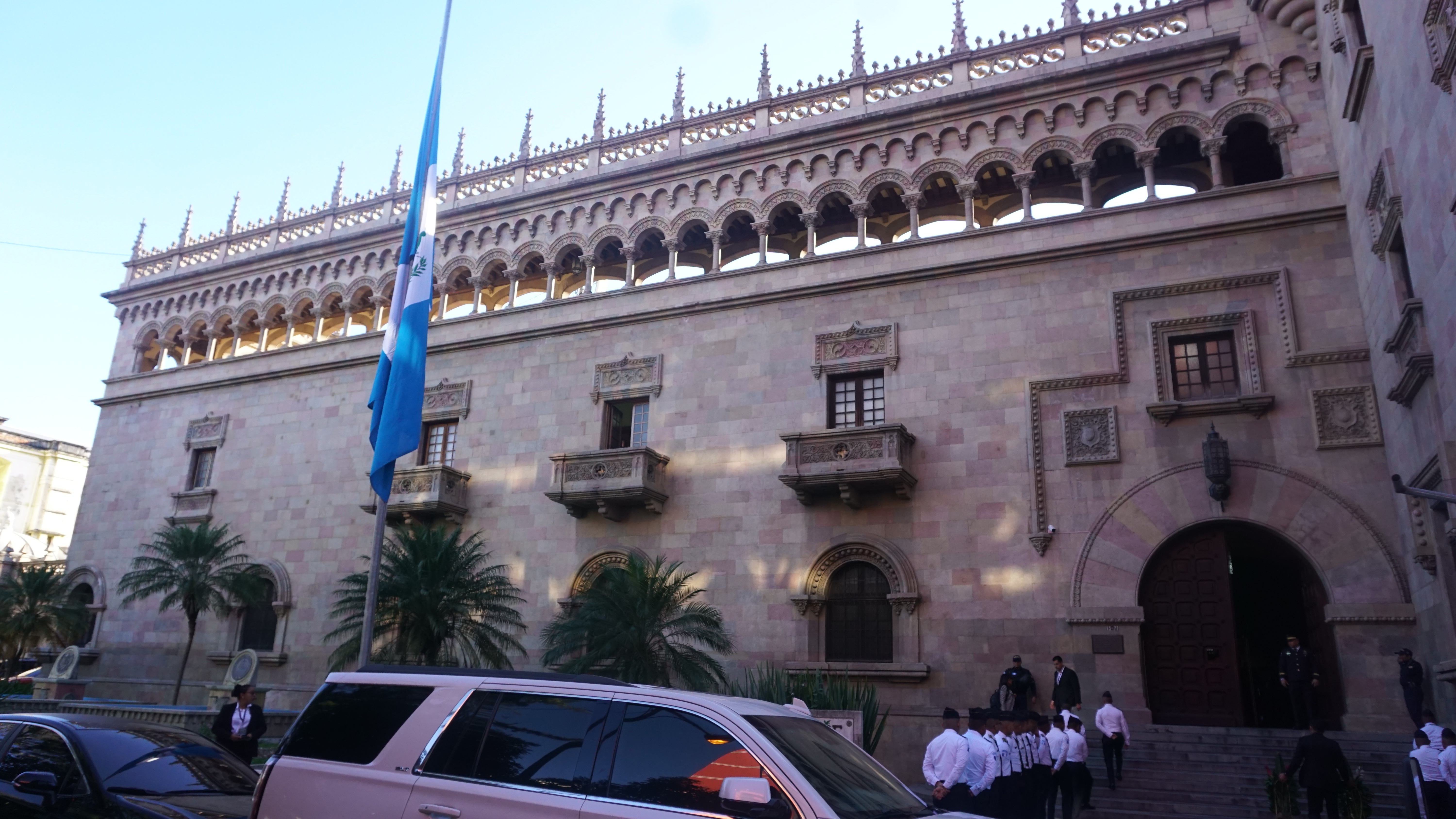 HONRAS FUNEBRES ATAQUE PNC'