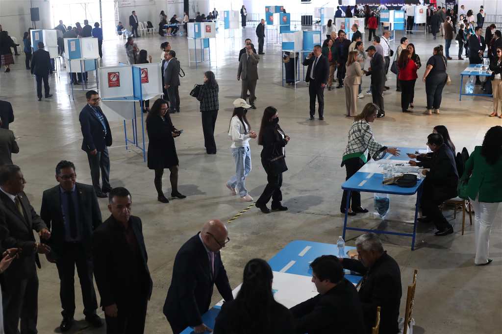 Eleccin para elegir representante titular y suplente del CANG para integrar la comisin de postulacin para el TSE 2026-2032. Fotografa Esbin Garcia 05-01-26