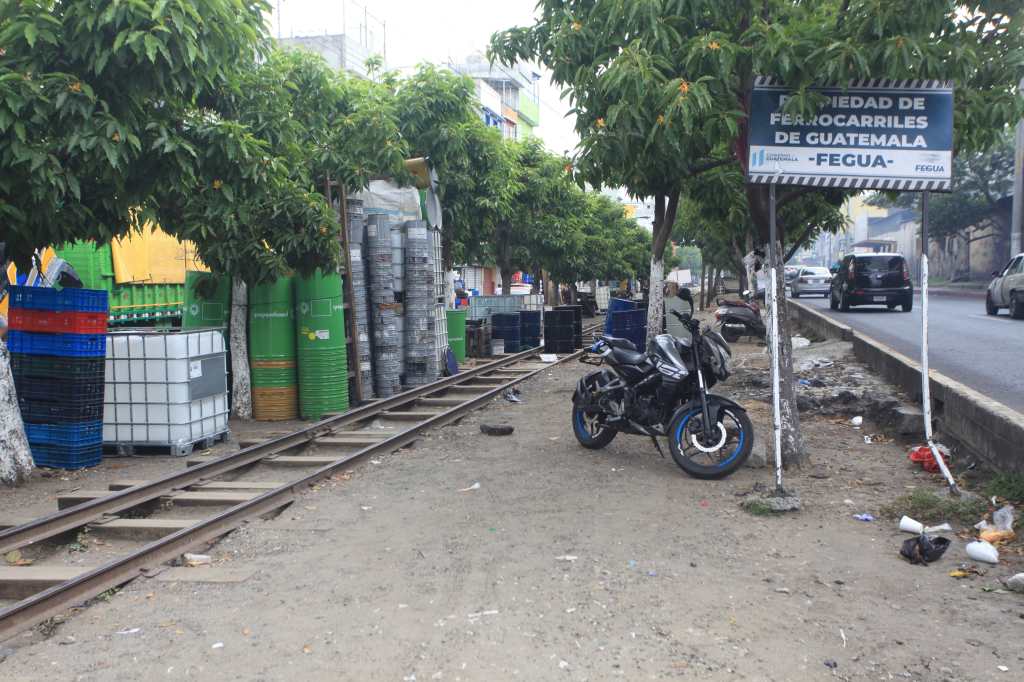El MetroRiel utilizará un corredor de 20 kilómetros de derecho de vía ferroviario para conectar distintos puntos de la Ciudad de Guatemala. (Foto Prensa Libre: Hemeroteca PL)