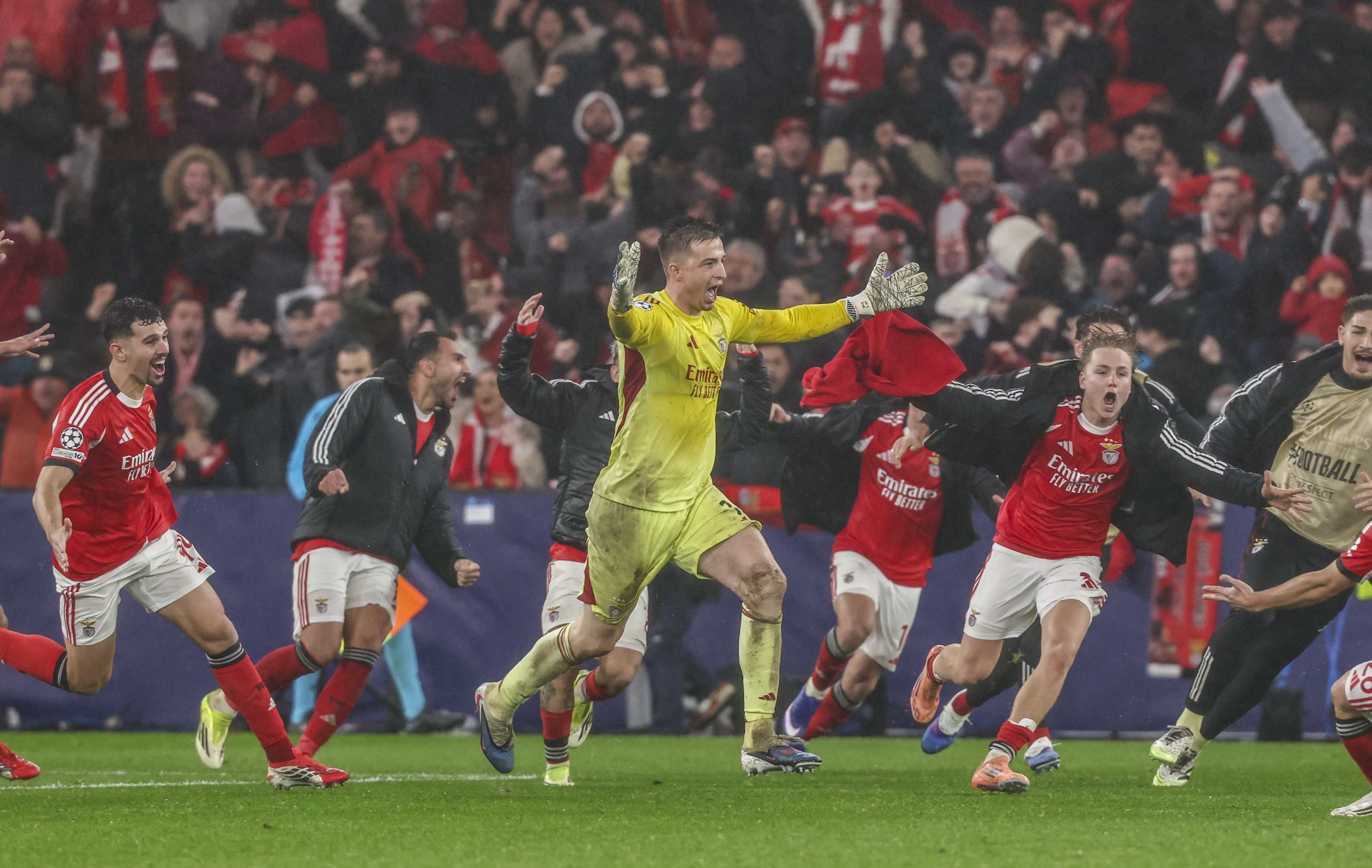 ¡Enorme tropezón! Benfica vence al Real Madrid y lo deja fuera del Top ...