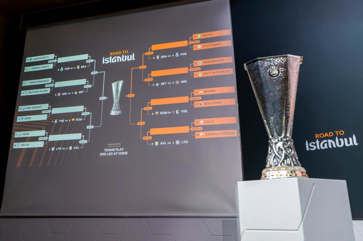 Este viernes se llevó a cabo el sorteo de los dieciseisavos de la Europa League. (Foto Prensa Libre: EFE).