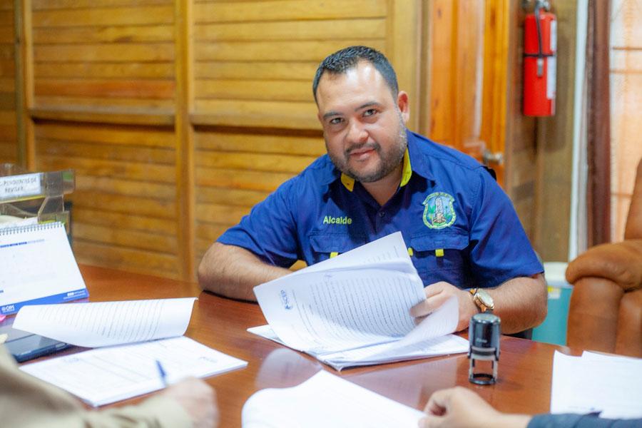 Emboscada, vehículos y armas: así actuaron los sicarios que atacaron al alcalde de Los Amates, Izabal