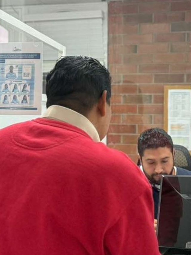 Consulado en Los Ángeles suspende venta de money order