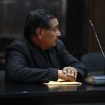 Víctor Hugo Hernández en la sala del Juzgado de Mayor Riesgo B, previo a que se suspendiera la audiencia por falta de acuerdo con la PGN. (Foto Prensa Libre: Esbin García)