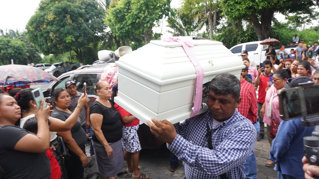 Madre y bebé asesinados a sangre fría en Guatemala: Exigen justicia