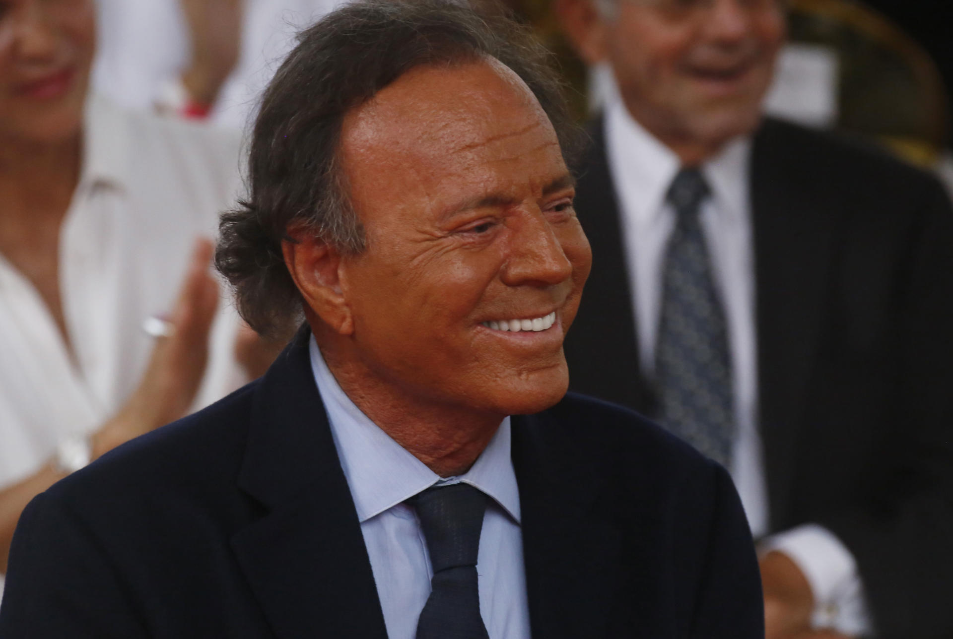 Julio Iglesias