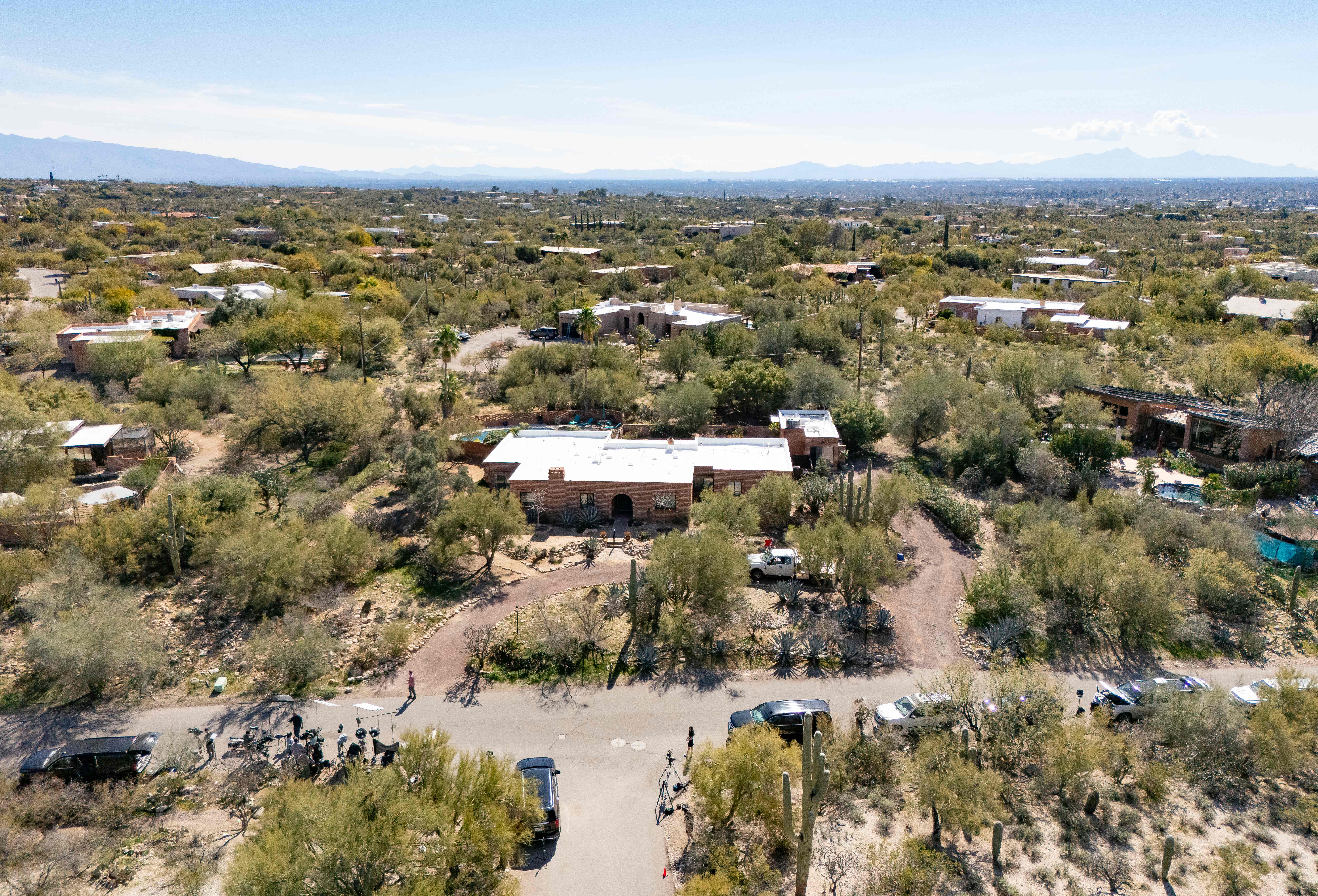 Search Continues In Tucson Area For Missing Mother Of NBC Host Savannah Guthrie