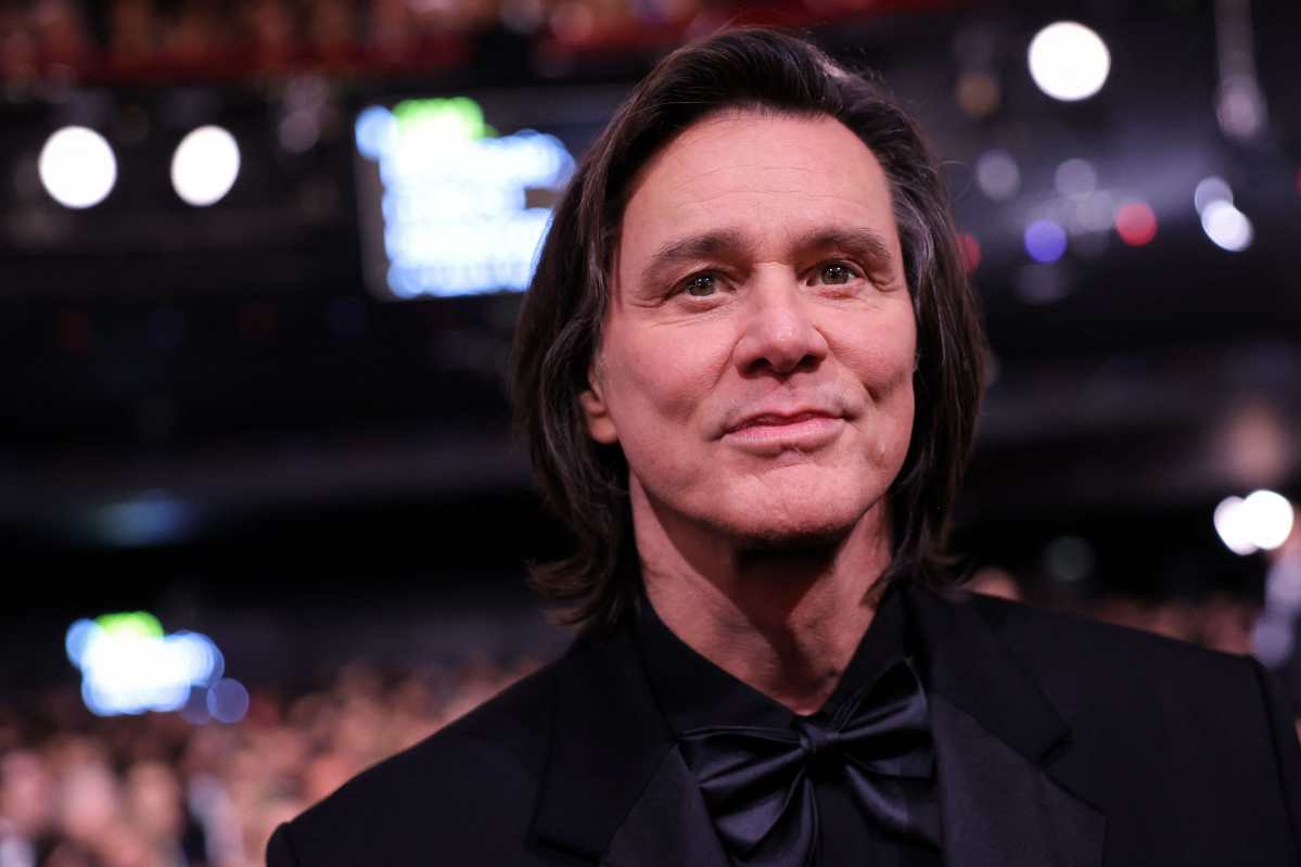 Jim Carrey recuerda al director de “La Máscara” con un emotivo mensaje: “Fue un privilegio trabajar con Chuck Russell”