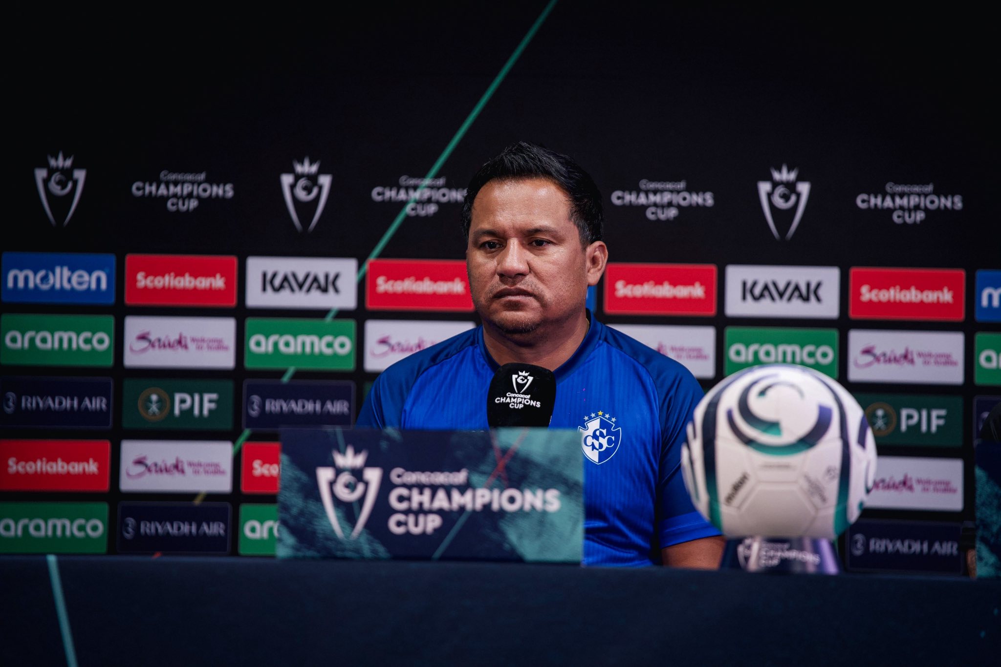 “Nos faltó ser más atrevidos”, admite Villatoro tras el empate de Cartaginés frente al Vancouver