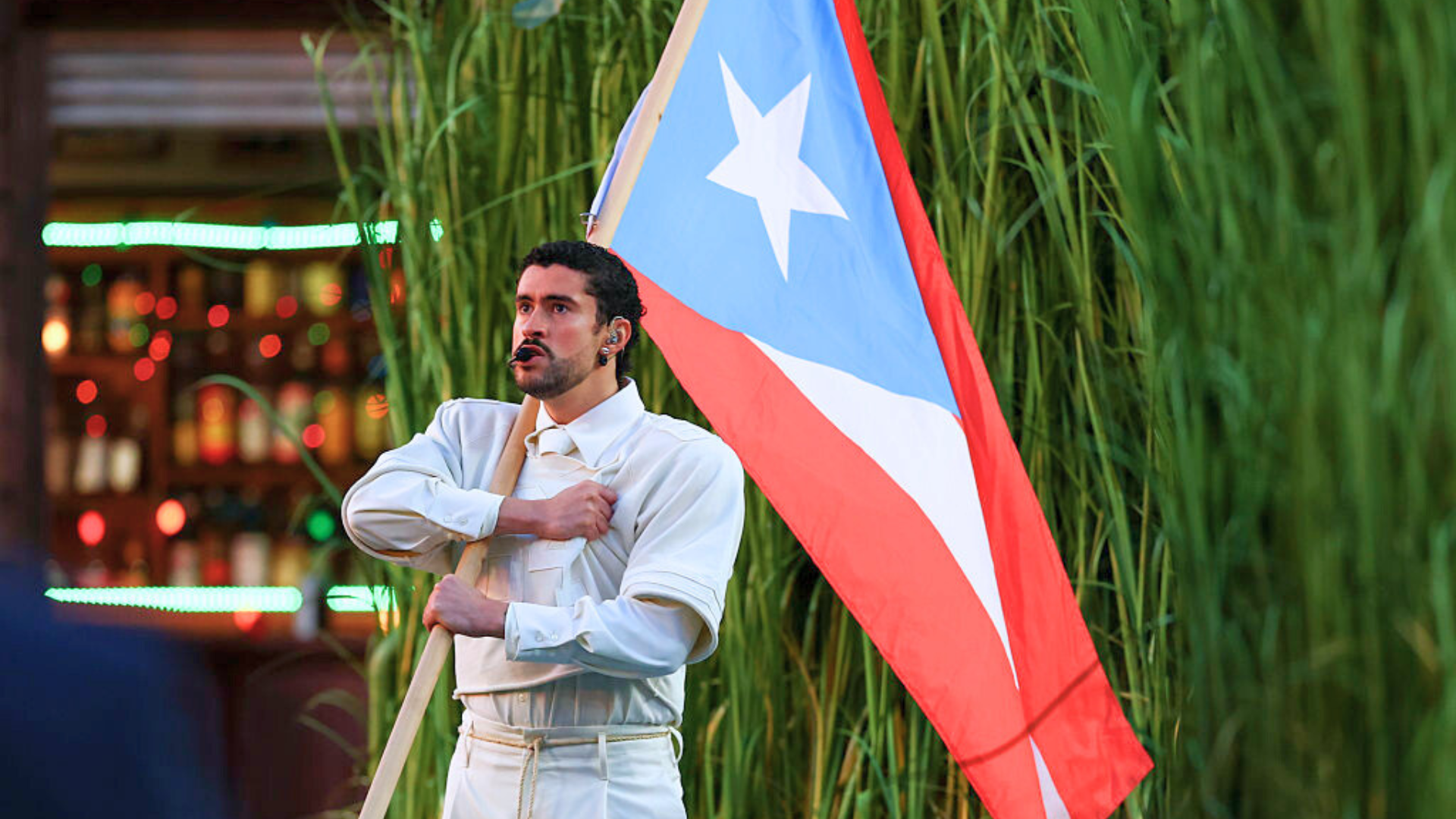 Bugs Bad Bunny Super Bowl