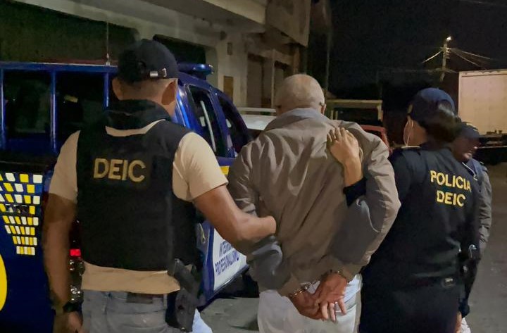 Capturan a padre señalado de parricidio tras reclamar Q7