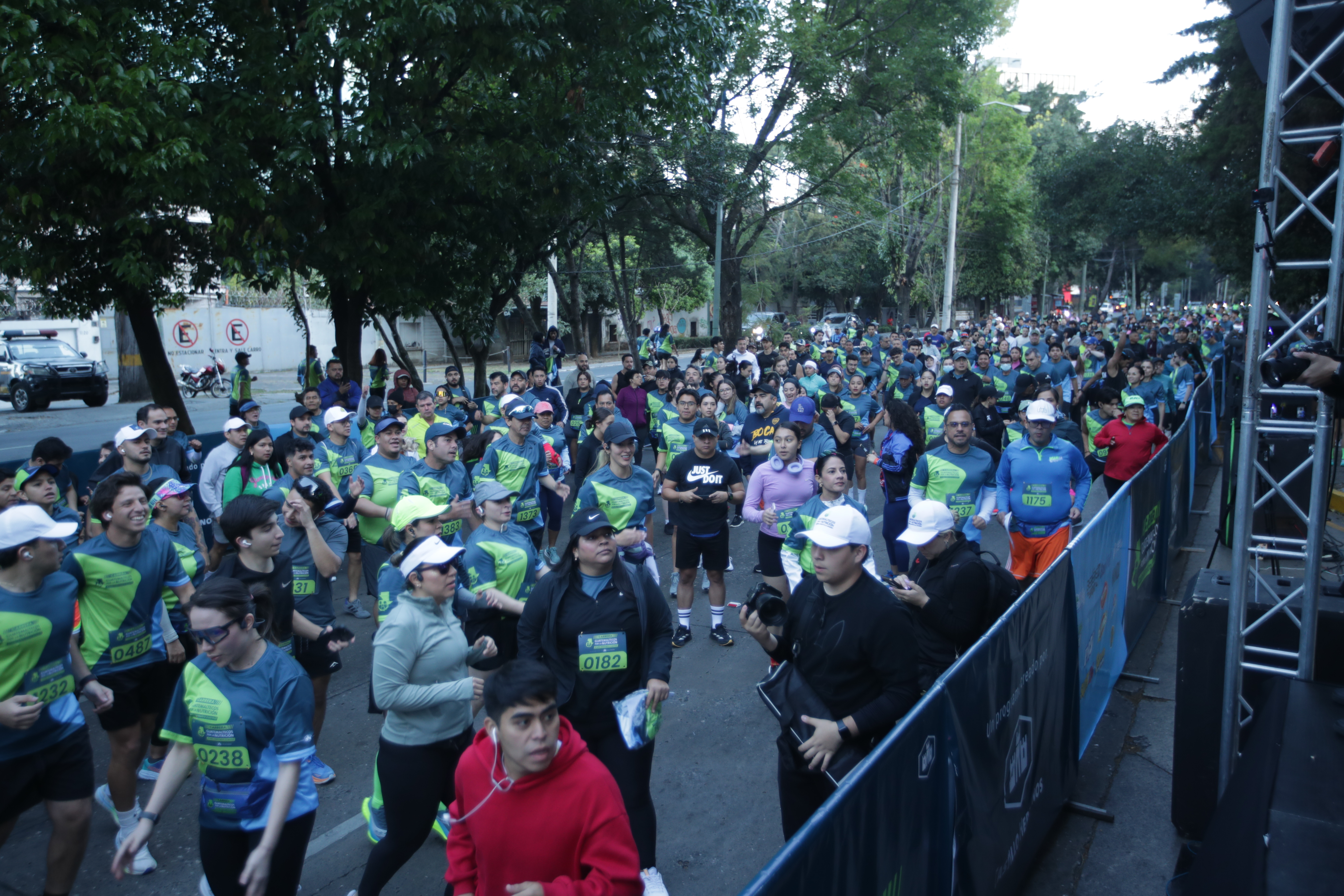 CARRERA EMPRESARIAL GUATEMALTECOS POR LA NUTRICIÓN'
