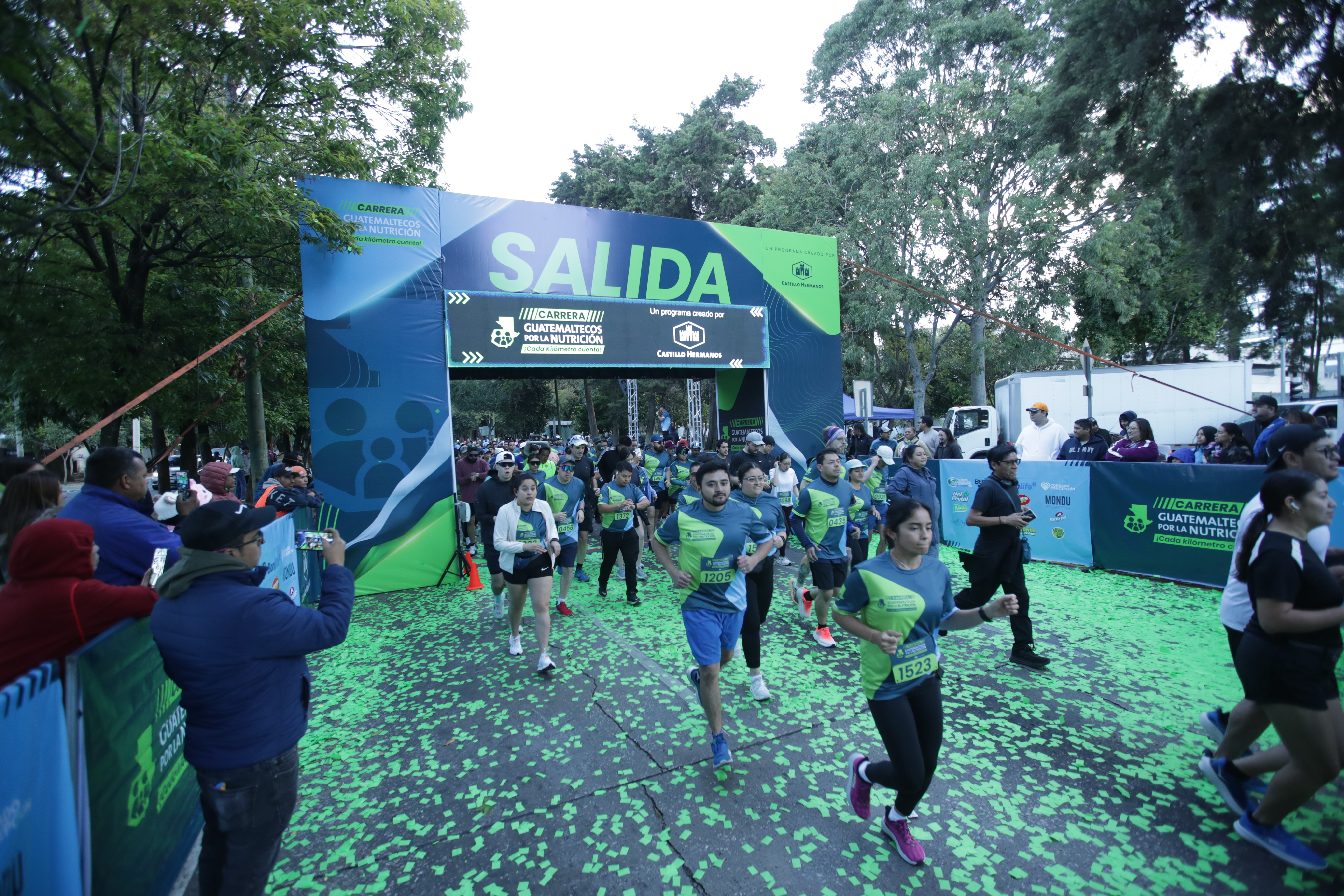 Las personas se dieron cita desde las 6:00 A.M. para dicha carrera que dio inicio a las 7:00 A.M.'