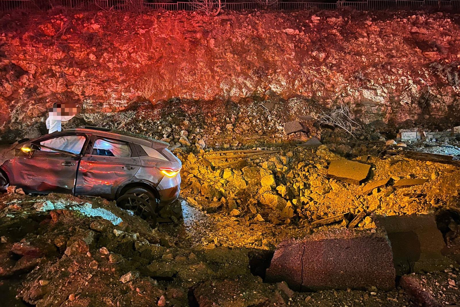 Al menos seis heridos en el área de Jerusalén tras una nueva andanada de misiles de Irán