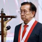 El congresista José María Balcázar jura como nuevo presidente interino de Perú