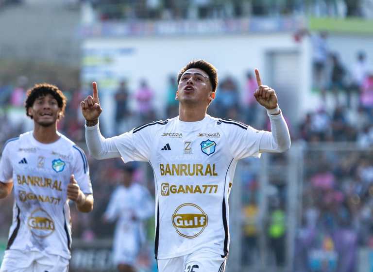 Comunicaciones rescata empate ante Mixco y suma en la tabla acumulada del Clausura 2