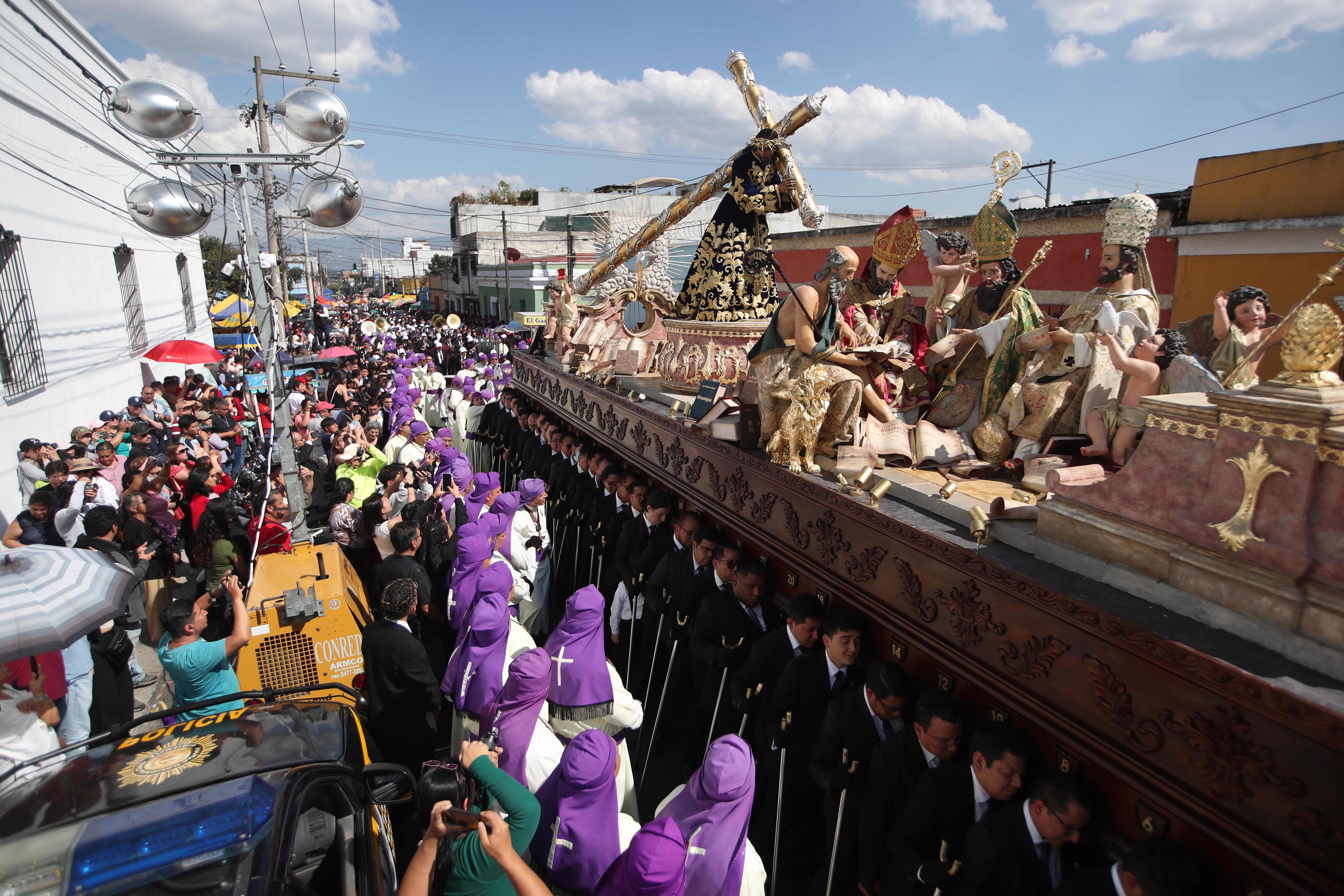 Jesús Nazareno del Consuelo es una de las imágenes más apreciadas en la Cuaresma y Semana Santa . Los orígenes de esta escultura se remontan al siglo XIX, entre 1825 y 1835. (Foto Prensa Libre: Esbin Garcia)


