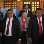 EN FOTOGRAFIA: CONSUELO PORRAS
El Colegio de Abogados y Notarios de Guatemala (CANG) realizan la elección de magistrados, titular y suplente, para integrar la Corte de Constitucionalidad (CC).
Astrid Jeannette Lemus Rodríguez (5,085 votos) y Carlos Estuardo Gálvez Barrios (4,495 votos) se enfrentarán en segunda vuelta para definir al magistrado titular que representará al Colegio de Abogados y Notarios de Guatemala (Cang) ante la Corte de Constitucionalidad (CC) durante el periodo 2026-2031.
CIERRE DE LA URNAS A LAS 18 HORAS
Foto:
BYRON RIVERA
05/02/2026