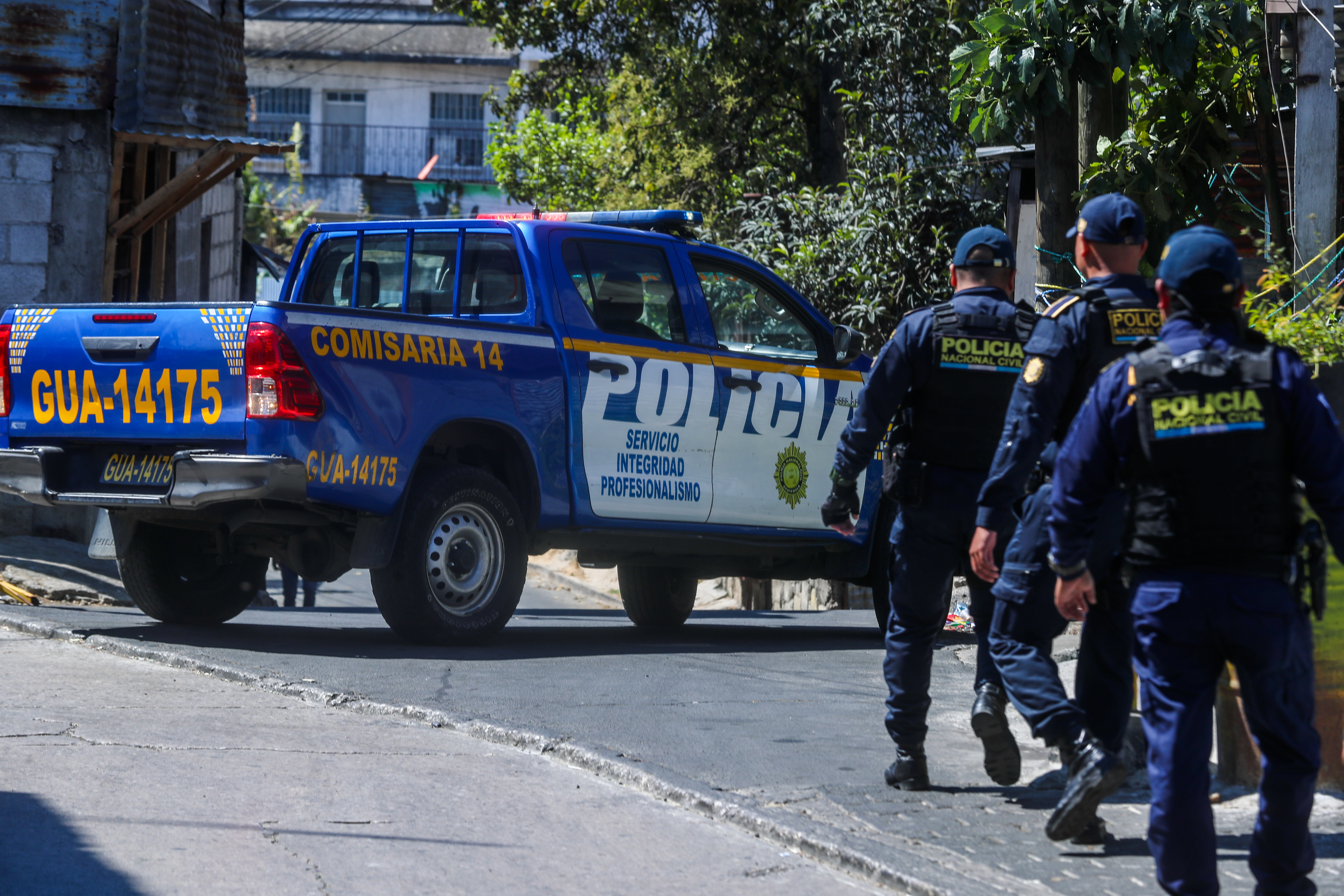 Más patrullas para la PNC: Ministerio de Gobernación prepara compra de vehículos y armas