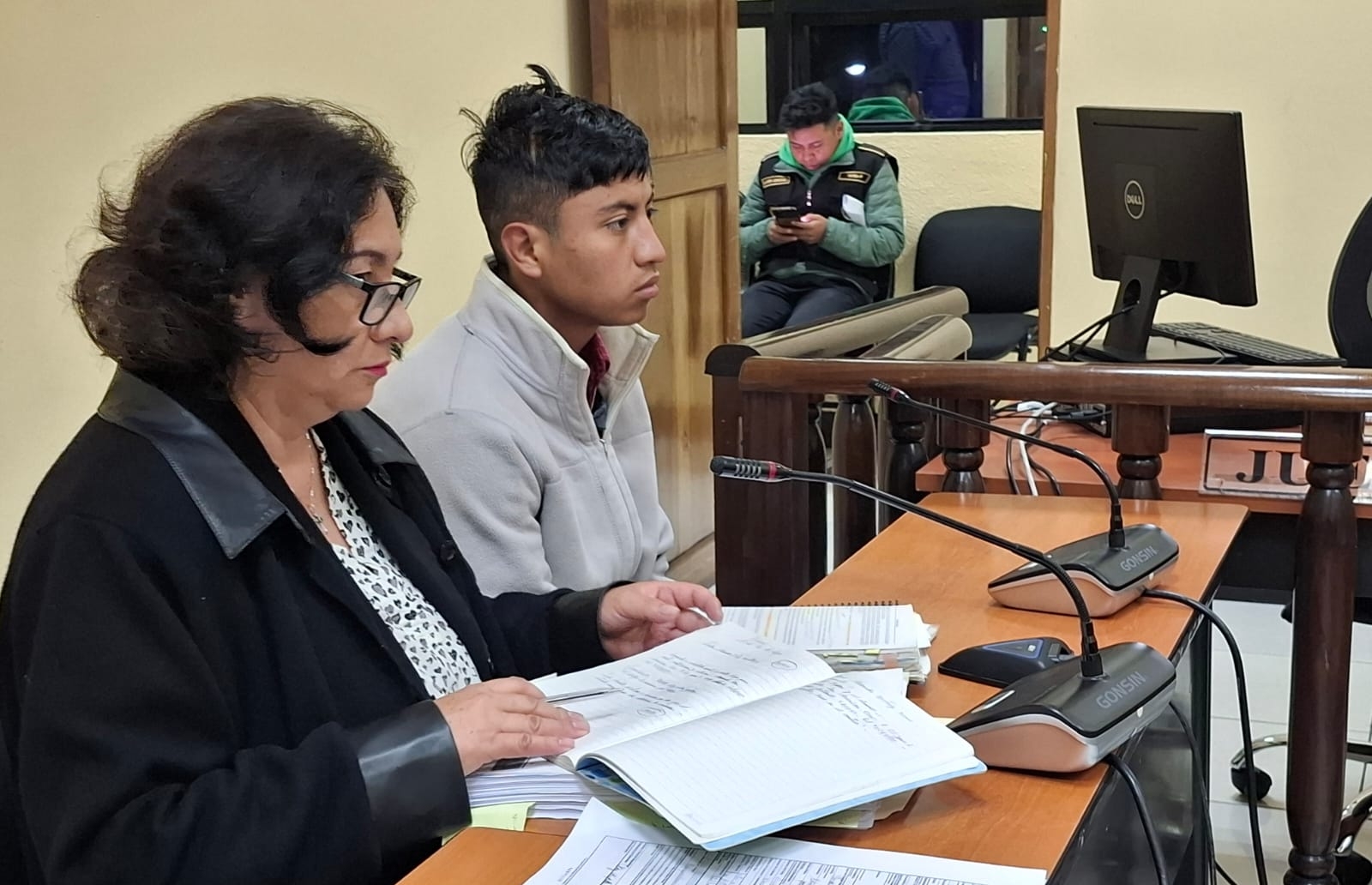 Daniel Martínez Marín comparece en la audiencia de primera declaración en el Juzgado de Quetzaltenango. (Foto Prensa Libre: Lucero Sapalú)