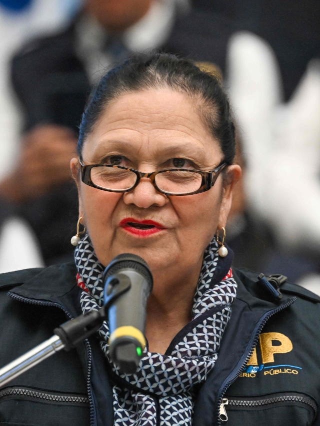 Consuelo Porras se vuelve a postular para magistrada de la CC