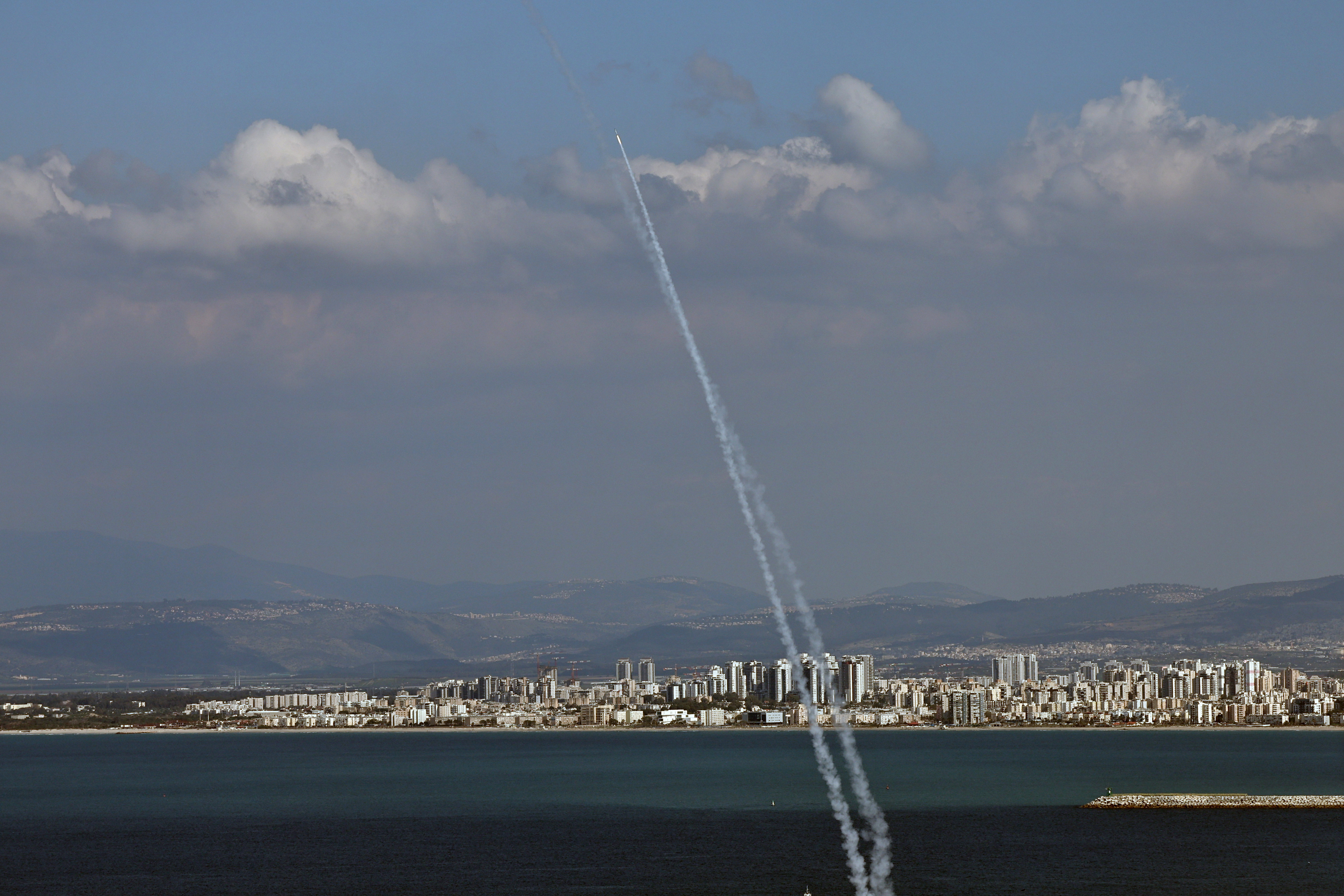 Misiles PsMR:  cómo son los proyectiles de largo alcance que EE. UU. ha usado por primera vez en su historia contra Irán