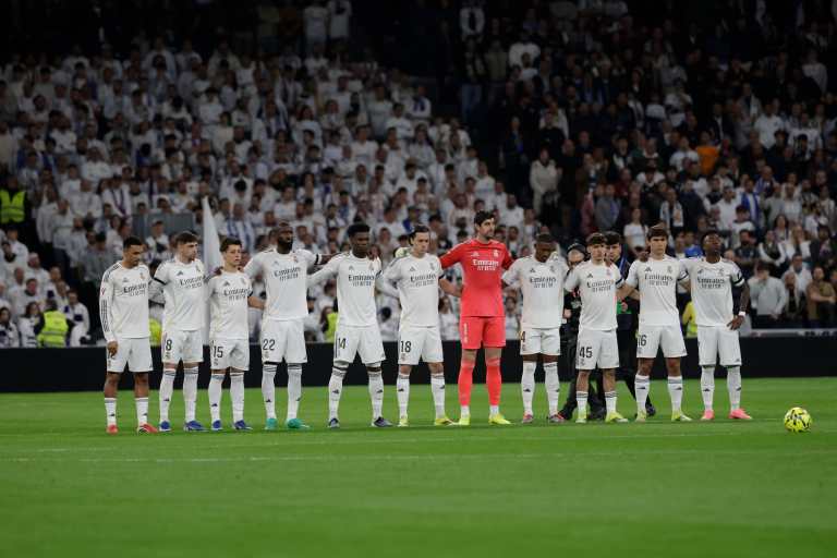 ¿Cuál fue el motivo por el que la UEFA multó al Real Madrid con 15,