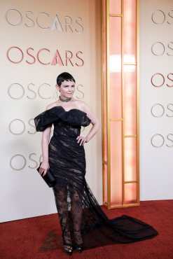 LOS ANGELES (United States), 15/03/2026.- American actor Ginnifer Goodwin poses for pictures on the red carpet prior to the 98th annual Academy Awards ceremony at the Dolby Theatre in Los Angeles, California, USA, 15 March 2026. The Oscars are presented for outstanding individual or collective efforts in filmmaking in 24 categories. EFE/EPA/RYAN SUN