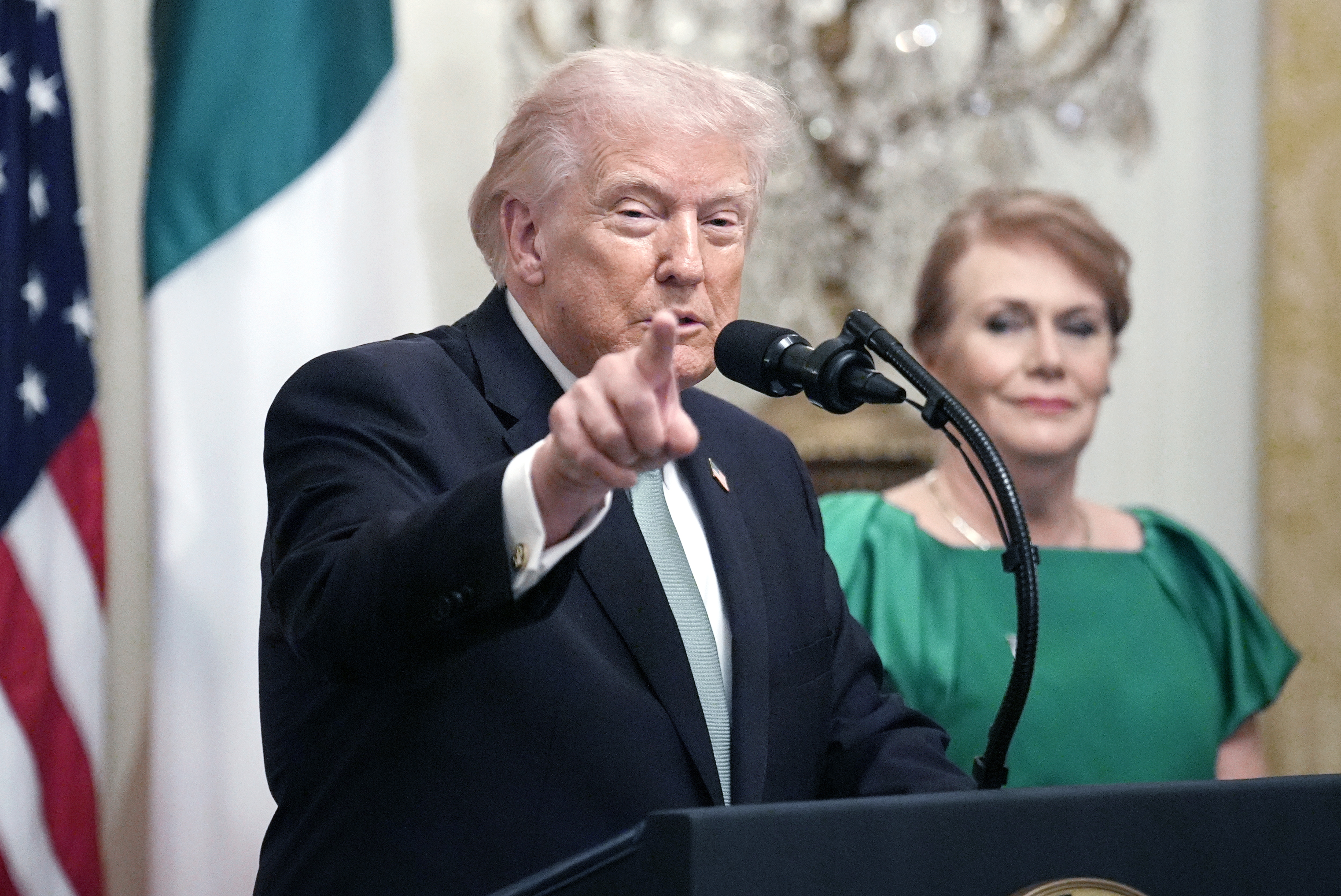 Donald Trump estrecho de Ormuz