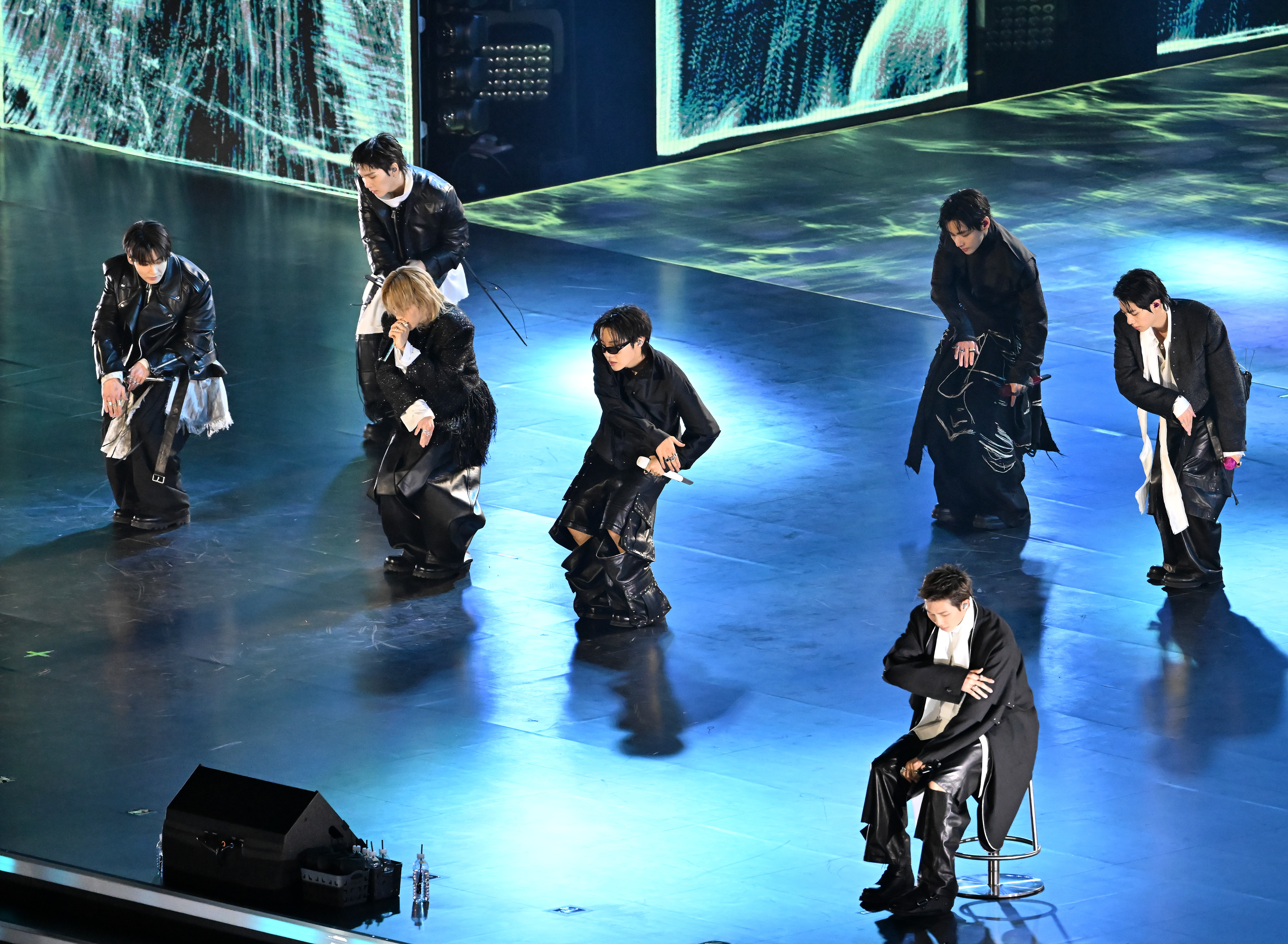 Seoul (Korea, Republic Of), 21/03/2026.- K-pop group BTS performs during the 'BTS THE COMEBACK LIVE | ARIRANG' concert on Gwanghwamun Square in central Seoul, South Korea, 21 March 2026. (Corea del Sur, Seúl) EFE/EPA/YONHAP / POOL SOUTH KOREA OUT