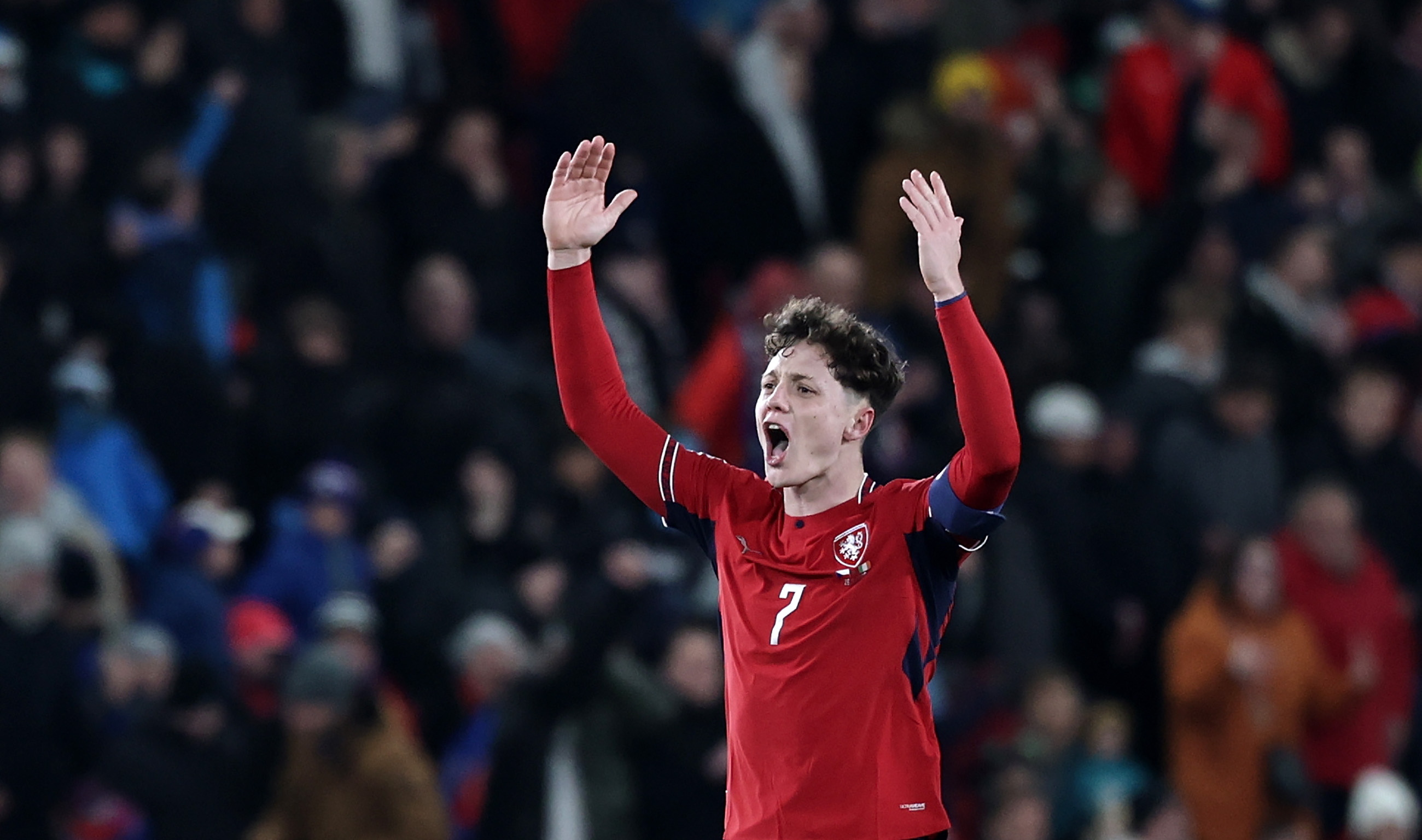 PRAGUE (CZECHIA), 26/03/2026.- Ladislav Krejci of Czechia celebrates after scoring the 2-2 equalizer during the FIFA World Cup 2026 European playoffs soccer match between Czechia and Ireland in Prague, Czechia, 26 March 2026. (Mundial de Fútbol, Irlanda, Praga) EFE/EPA/FILIP SINGER