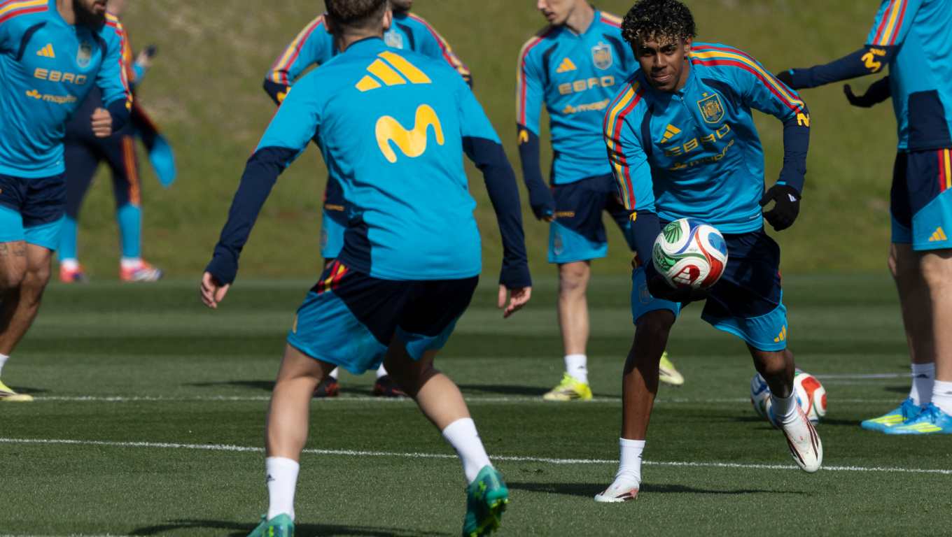 El delantero Lamine Yamal será pieza clave con la selección española. (Foto Prensa Libre: EFE)